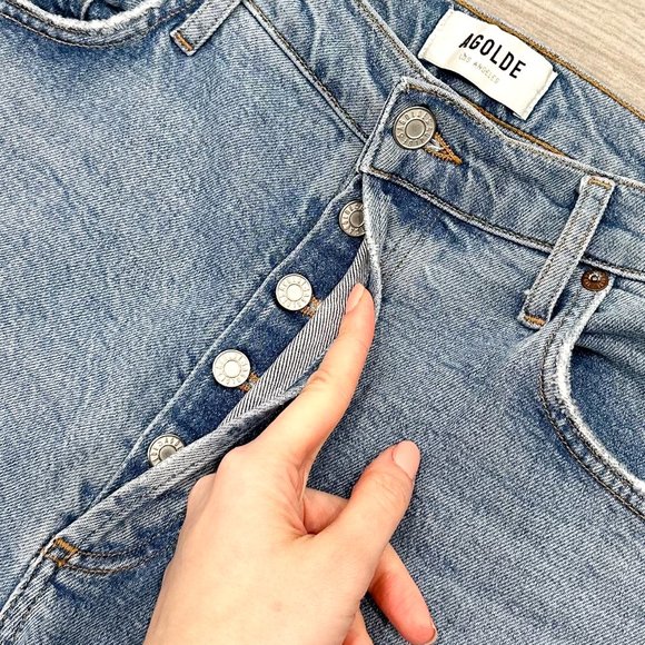 Agolde Riley High Rise Straight Crop Jeans in Shiver Light Wash Denim Size 30 - Picture 4 of 15